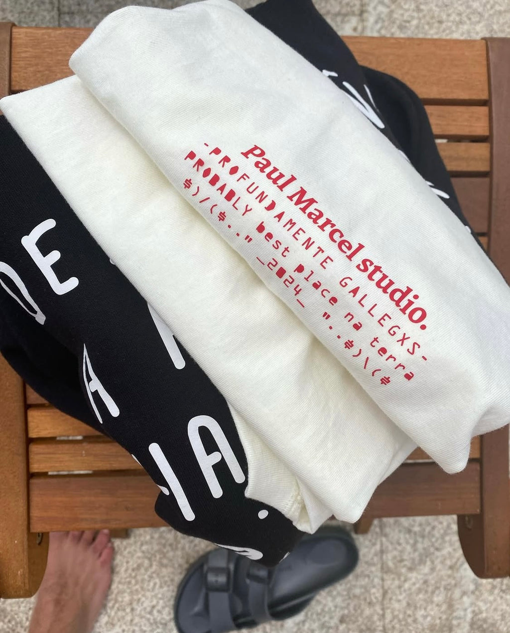 Camiseta blanca chorar chorei