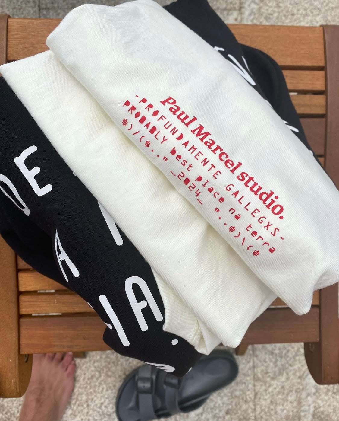 Camiseta blanca chorar chorei