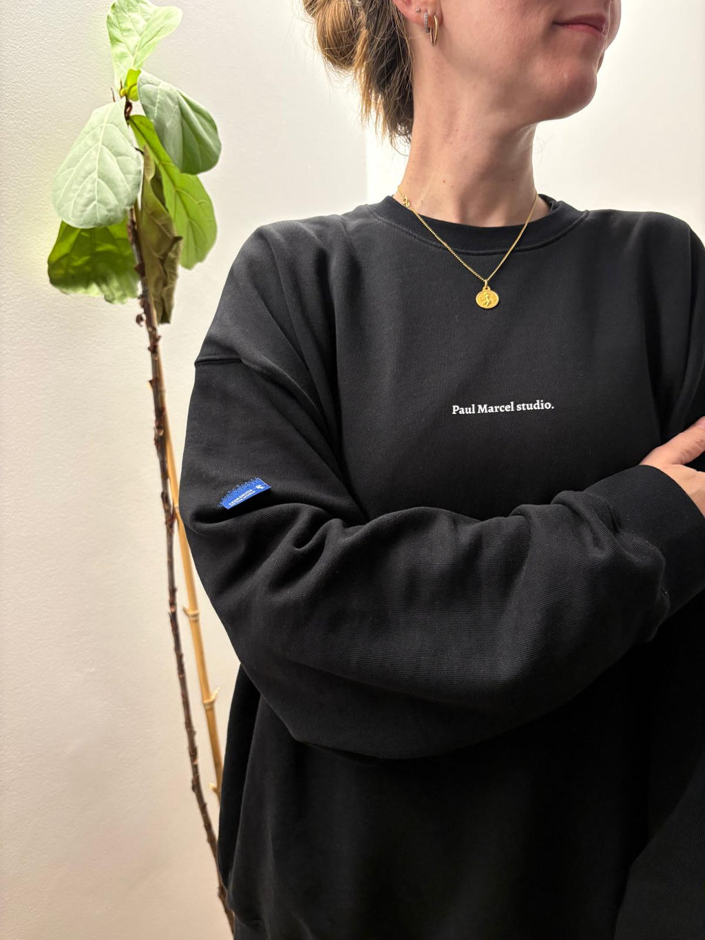 Sudadera negra rianxeira SIN capucha