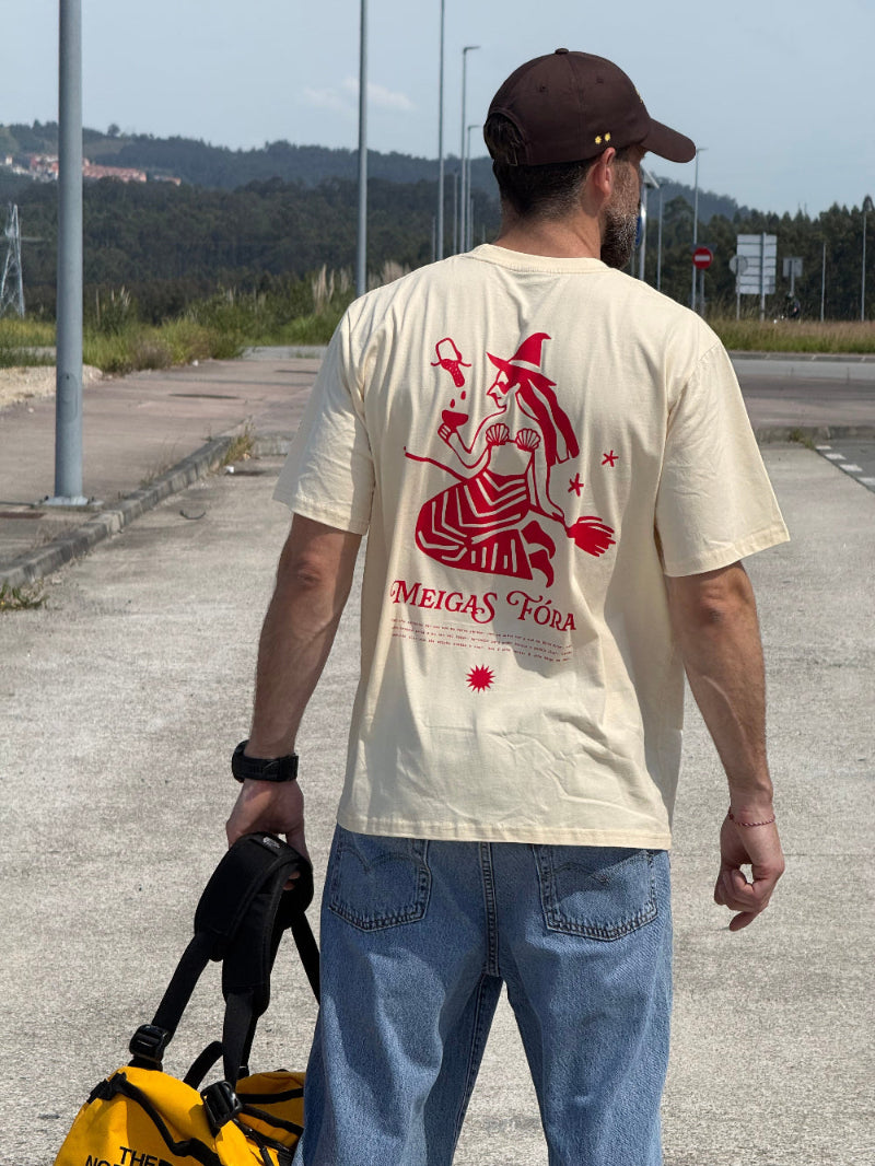 Camiseta Meigas Fóra