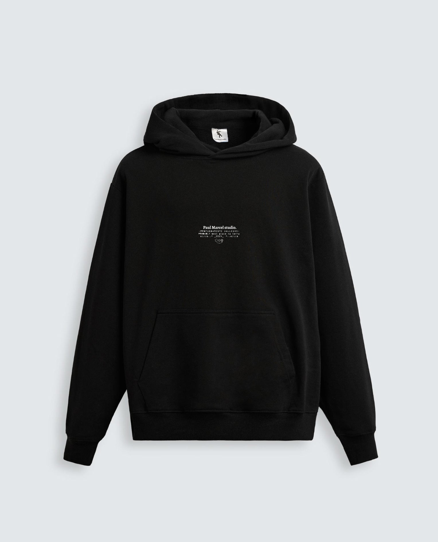 Sudadera negra rianxeira descalciña